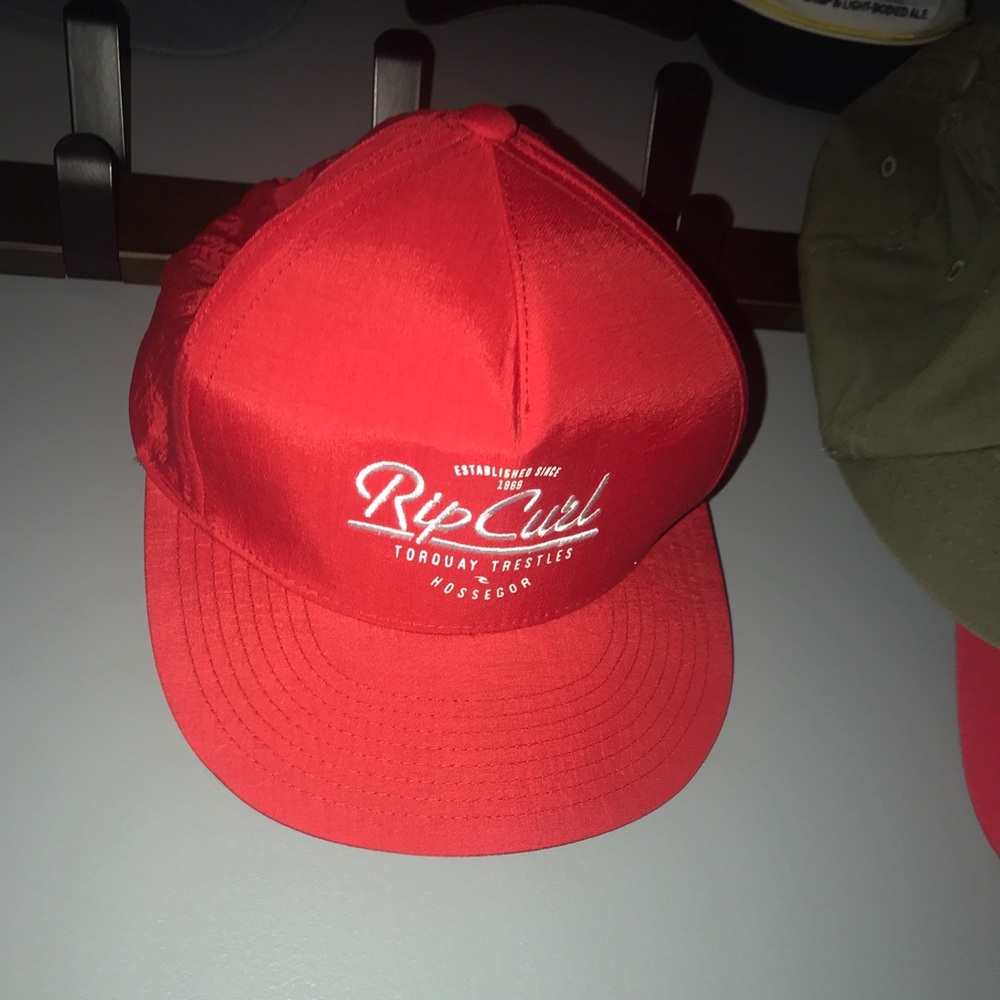 RIP CURL snapback NWOT